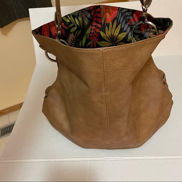 espe Vegan Leather Large Crossbody Satchel, Hobo Bag, Botanical Interior. - Picture 8 of 16